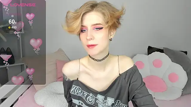 Snapshot of Angel_Jules chatting on March 13, 2025, 12:59 am Angel Jules online show from March 13, 2025, 12:59 am