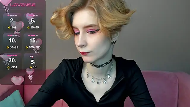 Snapshot of Angel_Jules chatting on March 17, 2025, 12:52 am Angel Jules online show from March 17, 2025, 12:52 am