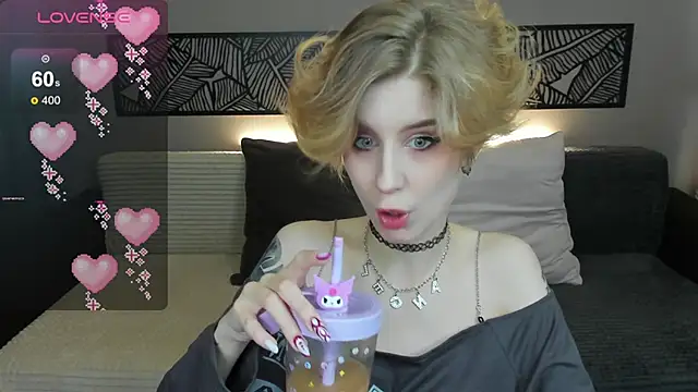 Snapshot of Angel_Jules chatting on March 22, 2025, 12:49 am Angel Jules online show from March 22, 2025, 12:49 am