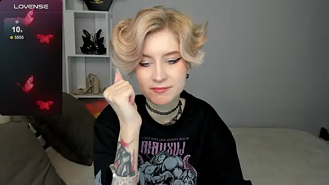 Snapshot of Angel_Jules chatting on September 12, 2025, 12:55 am Angel Jules online show from September 12, 2025, 12:55 am