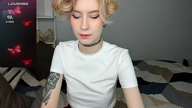 Snapshot of Angel_Jules chatting on September 27, 2025, 12:48 am Angel Jules online show from September 27, 2025, 12:48 am