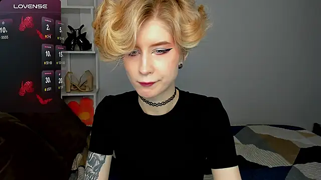 Snapshot of Angel_Jules chatting on September 28, 2025, 12:49 am Angel Jules online show from September 28, 2025, 12:49 am