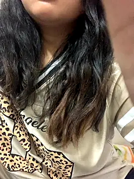 arielopal online show from October 24, 2025, 2:46 pm