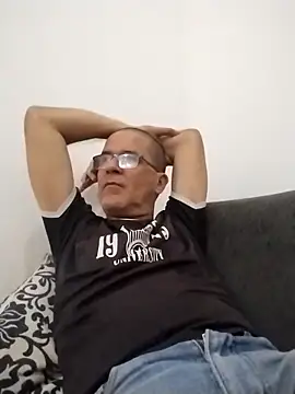 barboza991 online show from April 17, 2026, 3:15 pm