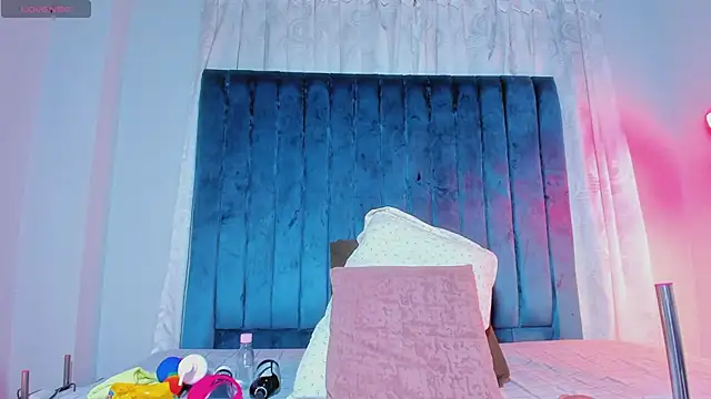 Snapshot of sweetebony_970 chatting on November 11, 2025, 11:54 am sweetebony 970 online show from November 11, 2025, 11:54 am