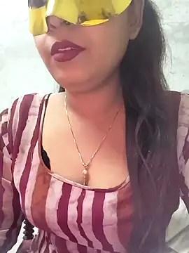 Shanaya Hotty online show from December 7, 2024, 3:30 pm