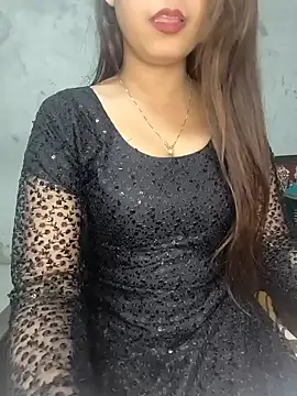 Shanaya Hotty online show from January 9, 2025, 6:47 pm