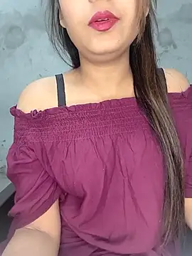 Shanaya Hotty online show from February 16, 2025, 8:00 pm