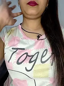 Shanaya Hotty online show from September 26, 2025, 10:52 am