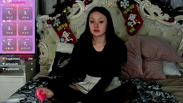 MiriaamWhite online show from January 16, 2025, 10:23 pm