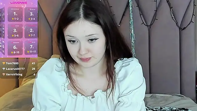 MiriaamWhite online show from January 19, 2025, 2:04 am