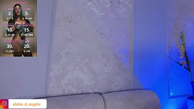 Snapshot of Alahia_Dangelo chatting on July 10, 2026, 5:48 pm Alahia Dangelo online show from July 10, 2026, 5:48 pm