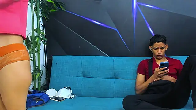 playsgirlhot online show from February 28, 2025, 11:14 am