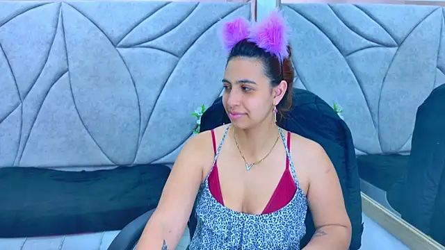 Tammy Blackk online show from November 12, 2025, 3:29 am