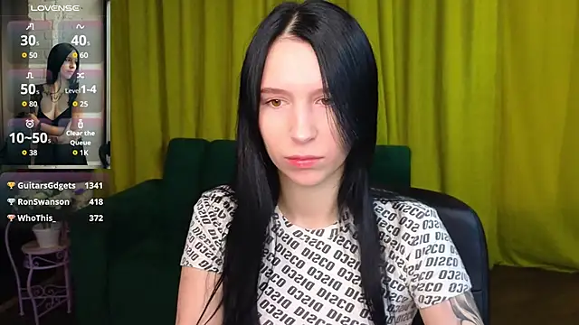 KarolinaBlacks online show from April 11, 2026, 5:45 am