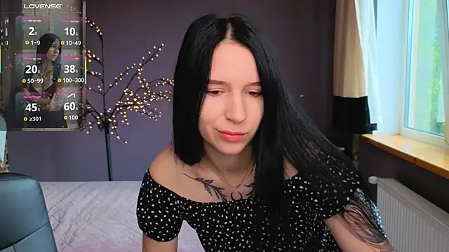 Snapshot of KarolinaBlacks chatting on May 7, 2026, 5:24 am KarolinaBlacks online show from May 7, 2026, 5:24 am