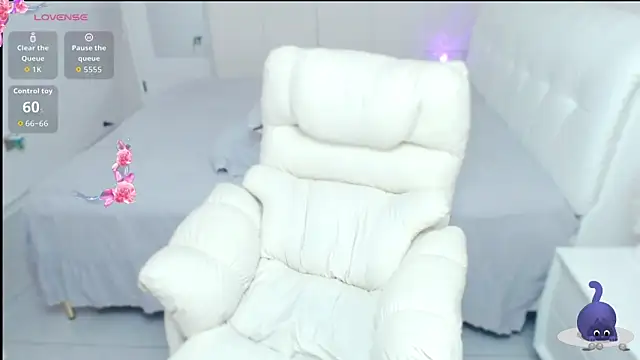 Sexyxiao 520 online show from June 18, 2026, 3:29 am