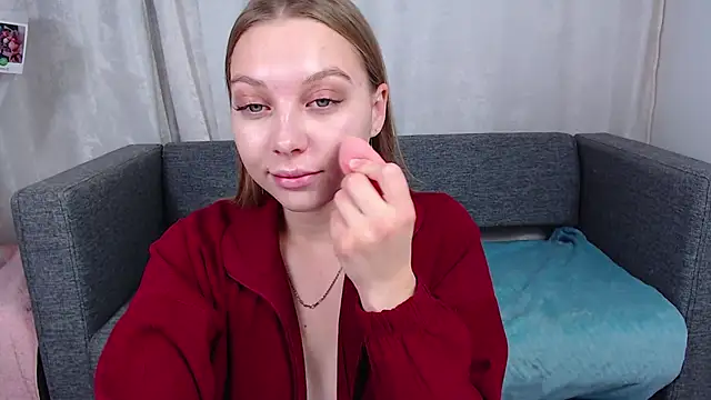 Snapshot of bellaa_love_ chatting on November 11, 2025, 12:21 am bellaa love online show from November 11, 2025, 12:21 am