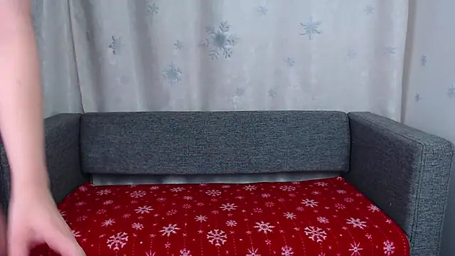 Snapshot of bellaa_love_ chatting on December 1, 2025, 12:15 am bellaa love online show from December 1, 2025, 12:15 am