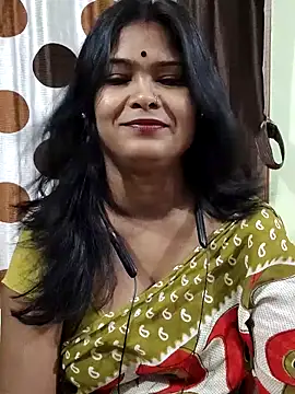 yoursweety09 online show from October 18, 2025, 12:13 am