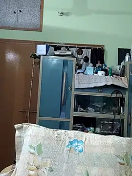 yoursweety09 online show from March 14, 2026, 2:11 pm