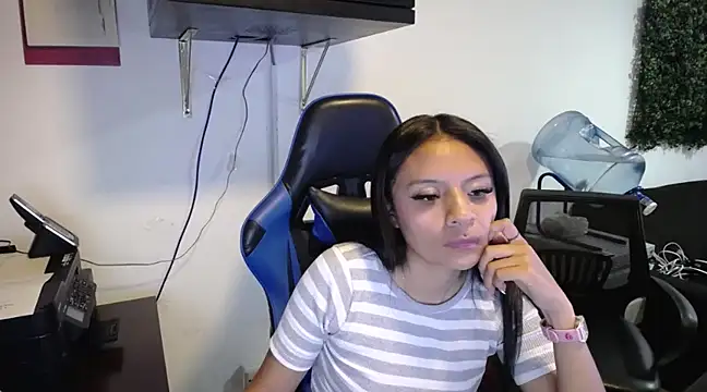 Natashax Hot online show from March 10, 2025, 7:40 pm