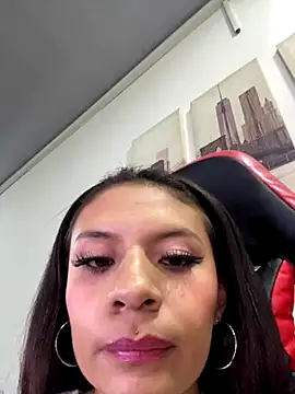 Natashax Hot online show from November 11, 2025, 9:04 pm