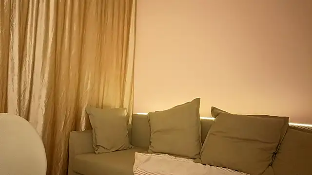 Snapshot of Alisia_Mars chatting on November 13, 2025, 4:06 pm Alisia Mars online show from November 13, 2025, 4:06 pm