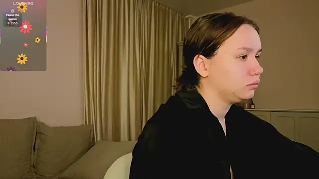 Snapshot of Alisia_Mars chatting on November 28, 2025, 5:54 am Alisia Mars online show from November 28, 2025, 5:54 am