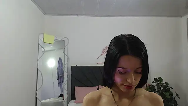 Laylafoxy tay online show from January 20, 2025, 3:26 am