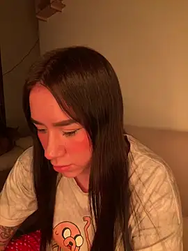 Im Valen Cute online show from June 17, 2026, 4:37 am