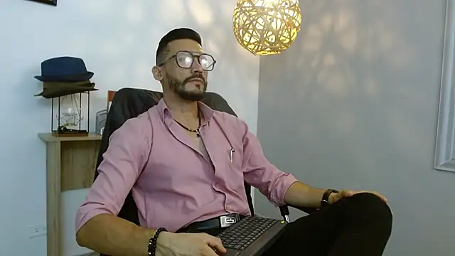 Reiko 85  online show from February 27, 2025, 7:26 pm