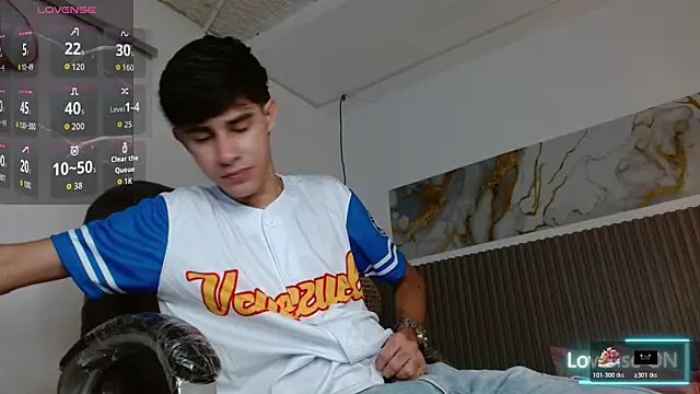 Dyla n18 online show from March 18, 2026, 8:12 pm