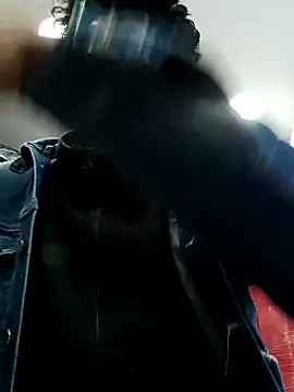 Snapshot of alexander32r chatting on September 19, 2025, 2:51 pm alexander32r online show from September 19, 2025, 2:51 pm