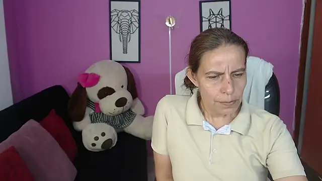 Milf karlye online show from October 22, 2025, 2:45 am