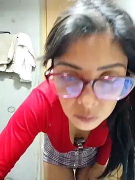 Vanessagirld online show from December 13, 2024, 6:21 am