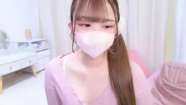 Snapshot of MAIKA_pyon chatting on September 9, 2025, 9:20 am MAIKA pyon online show from September 9, 2025, 9:20 am