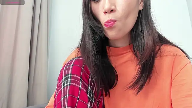 aenie online show from February 4, 2025, 4:37 am