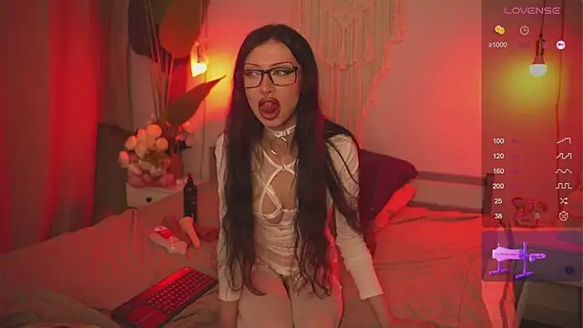 Snapshot of Devilsss_toy chatting on March 3, 2025, 3:09 pm Devilsss toy online show from March 3, 2025, 3:09 pm