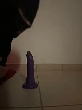 Snapshot of cretanbi chatting on March 18, 2025, 2:48 pm cretanbi online show from March 18, 2025, 2:48 pm