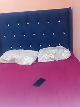 Luciouslips00 online show from April 2, 2026, 8:56 am