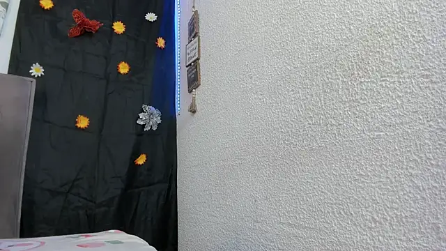 DeisyHarper online show from March 23, 2026, 1:59 pm