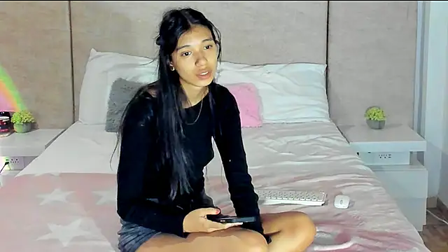 Snapshot of alanaget1 chatting on December 5, 2024, 8:33 am alanaget1 online show from December 5, 2024, 8:33 am