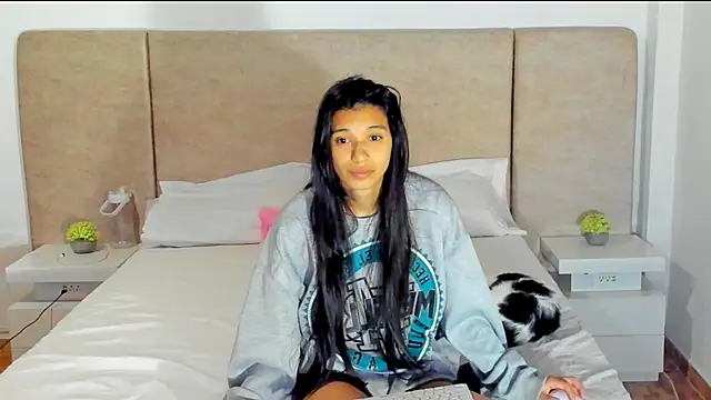 Snapshot of alanaget1 chatting on December 10, 2024, 6:11 am alanaget1 online show from December 10, 2024, 6:11 am