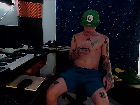 Snapshot of patrik_tattoo_ chatting on February 13, 2025, 8:03 pm patrik tattoo online show from February 13, 2025, 8:03 pm