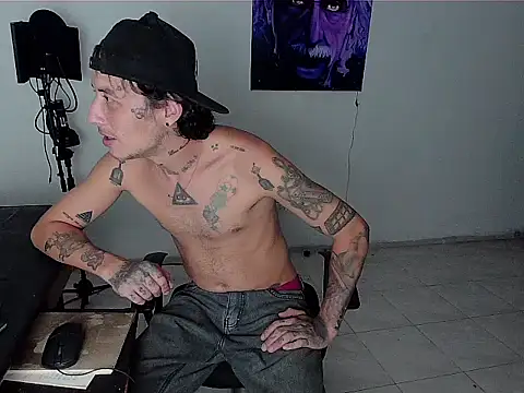 patrik tattoo  online show from October 18, 2025, 3:09 am