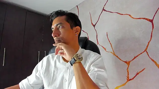 EdwardVlad online show from December 9, 2024, 10:41 pm