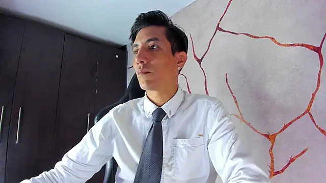 EdwardVlad online show from December 11, 2024, 7:14 pm