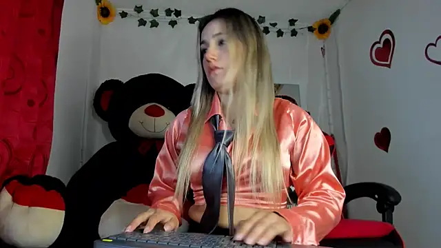 Snapshot of Keyth_clement chatting on March 3, 2025, 5:50 pm Keyth clement online show from March 3, 2025, 5:50 pm