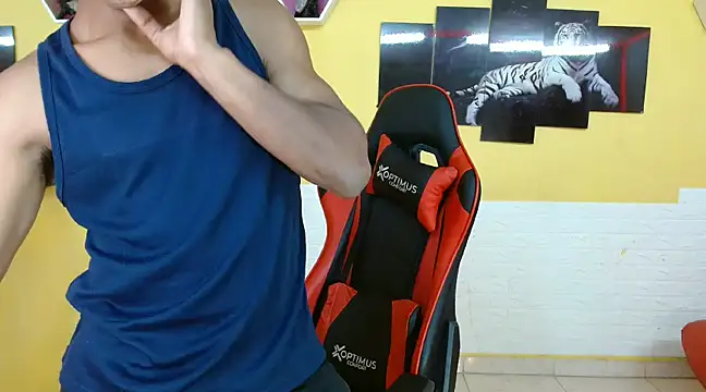 mau elixxx online show from February 6, 2025, 2:33 am